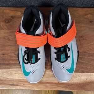 Nike lifting Shoes - Gray and Orange Men Size 4.5